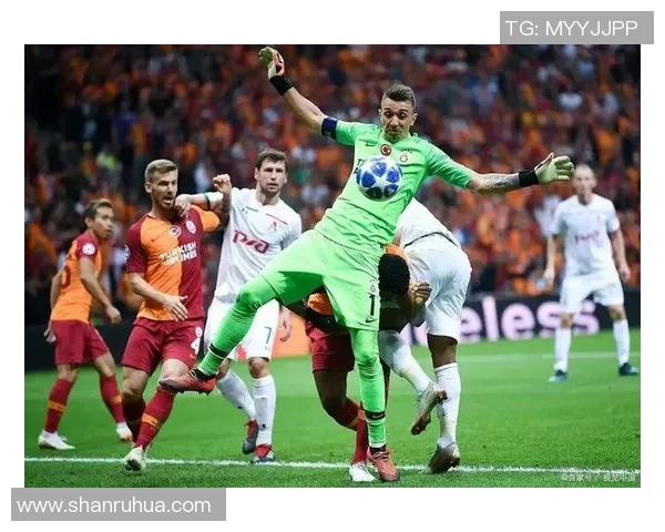 皇马与加拉塔萨雷激战回顾央视精彩集锦全场亮点一网打尽 皇马与加拉塔萨雷激战回顾央视精彩集锦全场亮点一网打尽